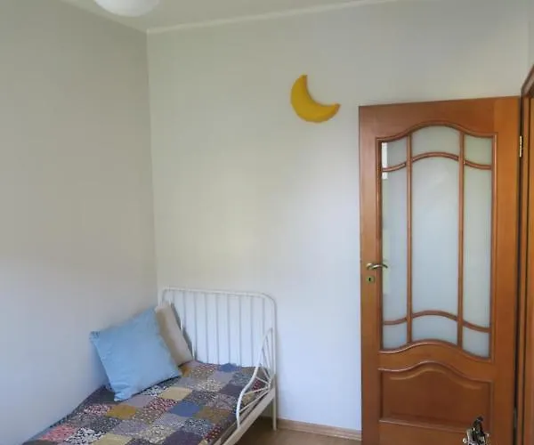 Geneva Apartman Varsó